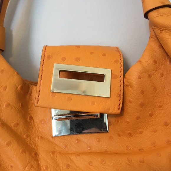 Kate Spade Purse - Picture 5 of 9